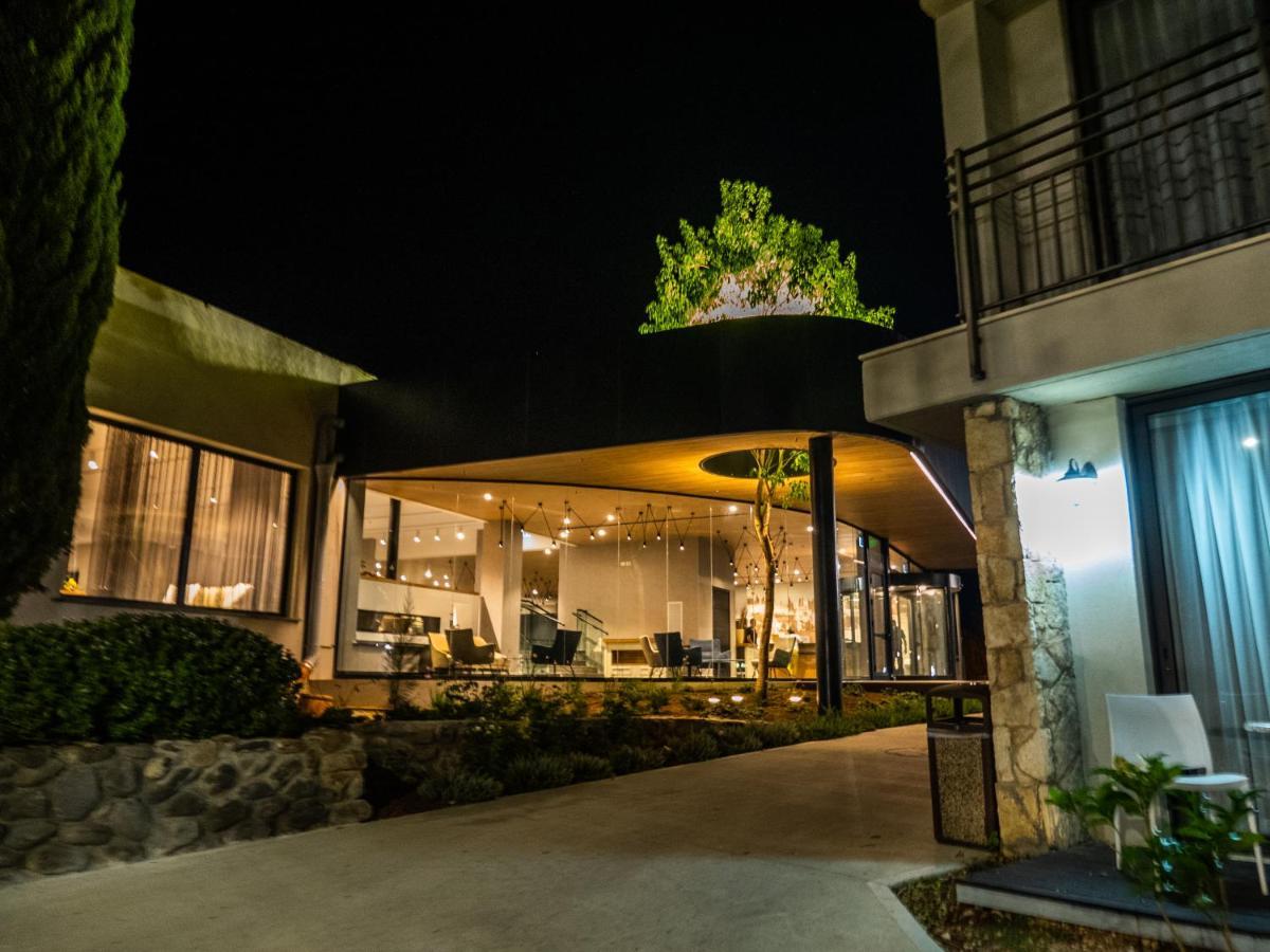 Kfar Giladi Hotel Extérieur photo