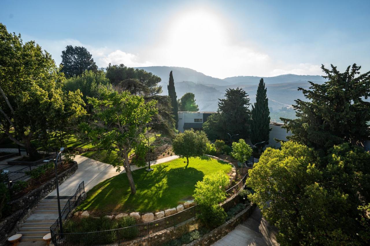 Kfar Giladi Hotel Extérieur photo