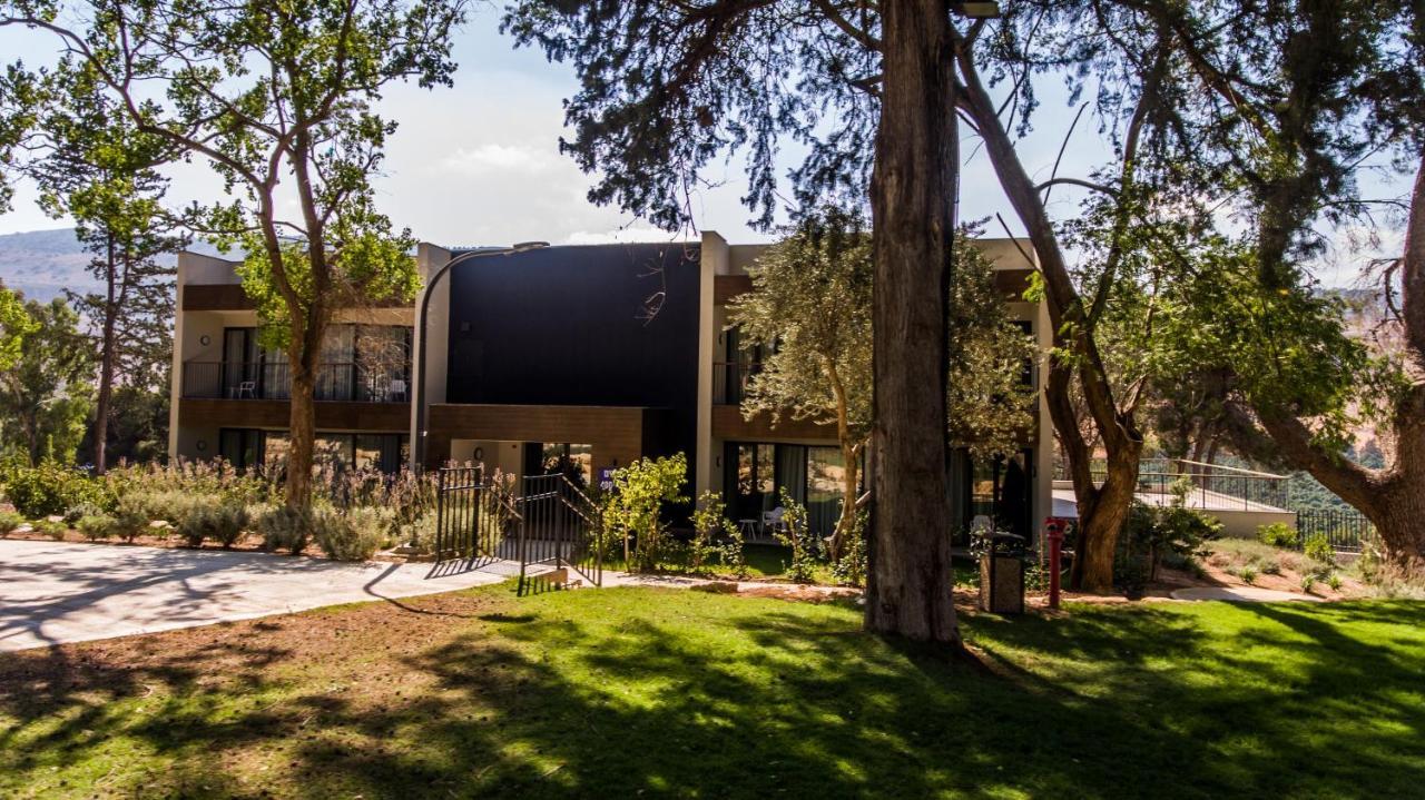 Kfar Giladi Hotel Extérieur photo