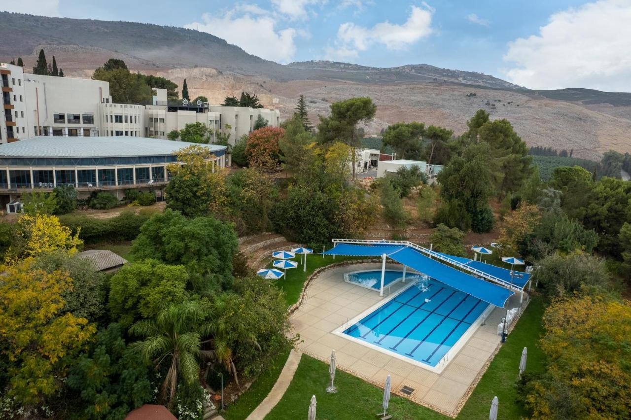 Kfar Giladi Hotel Extérieur photo