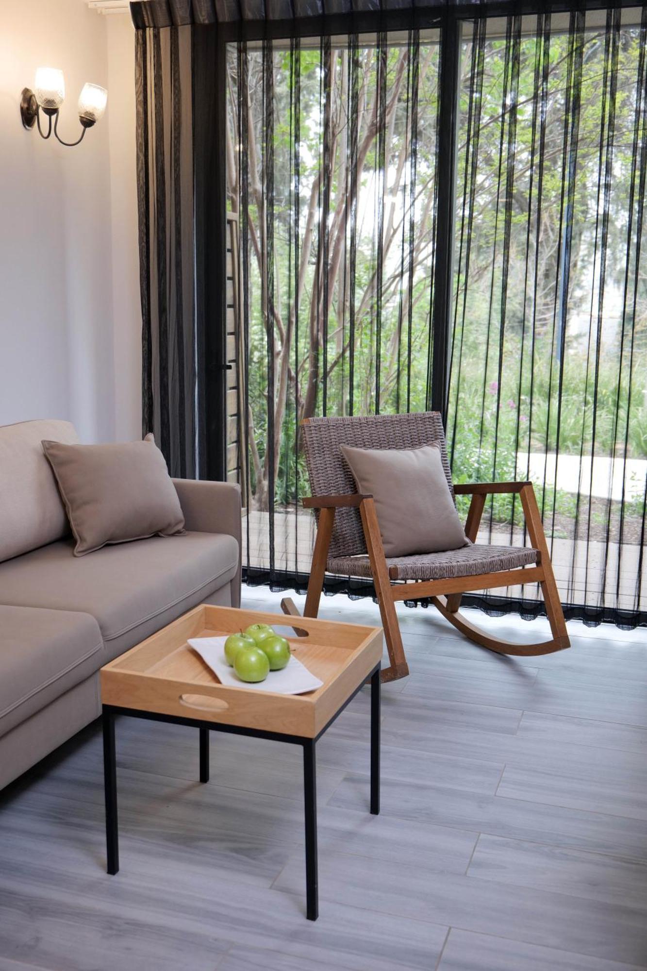 Kfar Giladi Hotel Extérieur photo